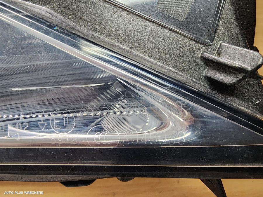2013-2016 Lexus Is Series Right Indicator Fog Side