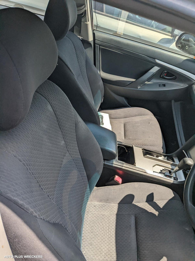 2007 Toyota Aurion Combination Switch