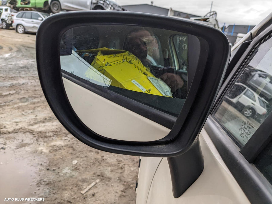 2014-2017 Renault Captur Left Door Mirror