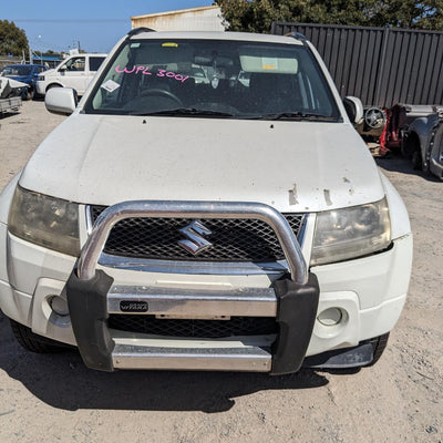 2005-2018 Suzuki Vitara Right Headlamp