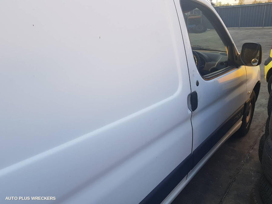 2003-2010 Citroen Berlingo Left Front Door
