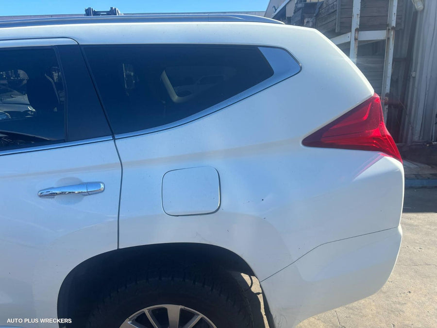 2019 Mitsubishi Pajero Misc Switch Relay