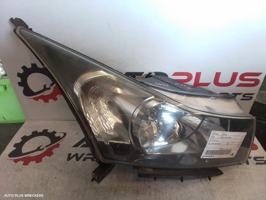 2010 Holden Cruze Right Headlamp