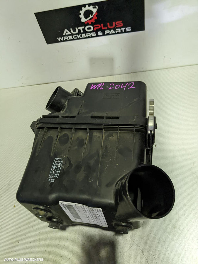 2018 Toyota Rav4 Air Cleaner Box