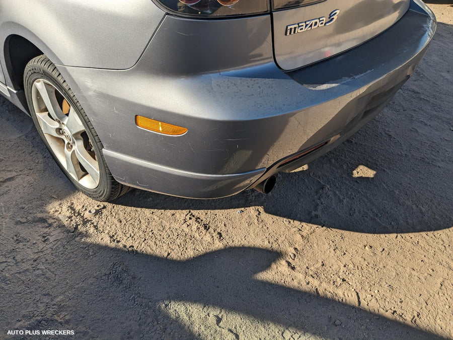 2005 Mazda 3 Left Front Door