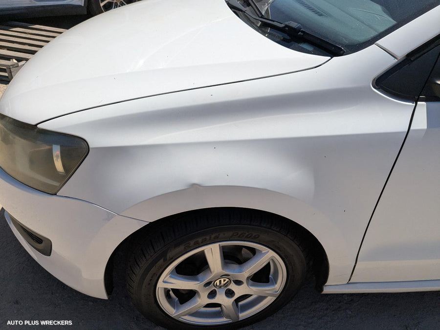 2010-2014 Volkswagen Polo Left Door Mirror