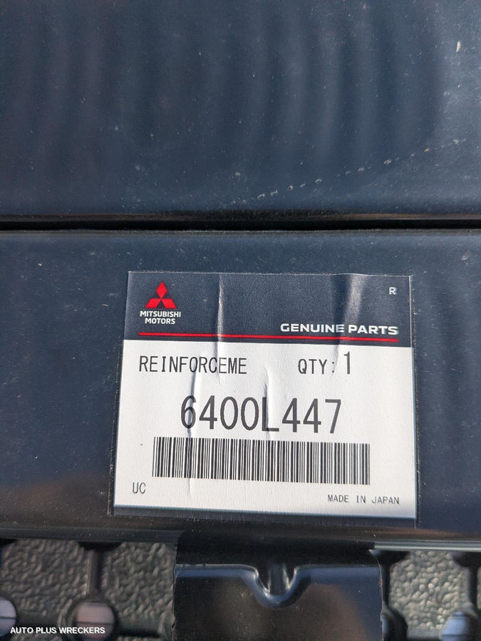 2023 Mitsubishi Outlander F Bar Reinforc Brack