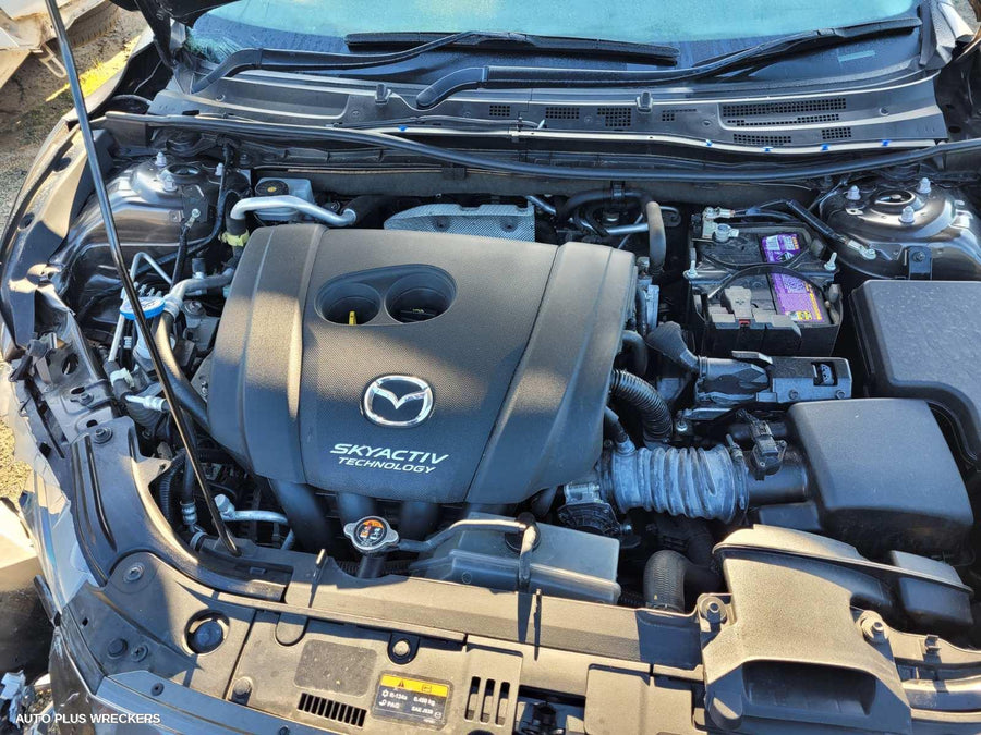 2016 Mazda 3 Right Front Door Window