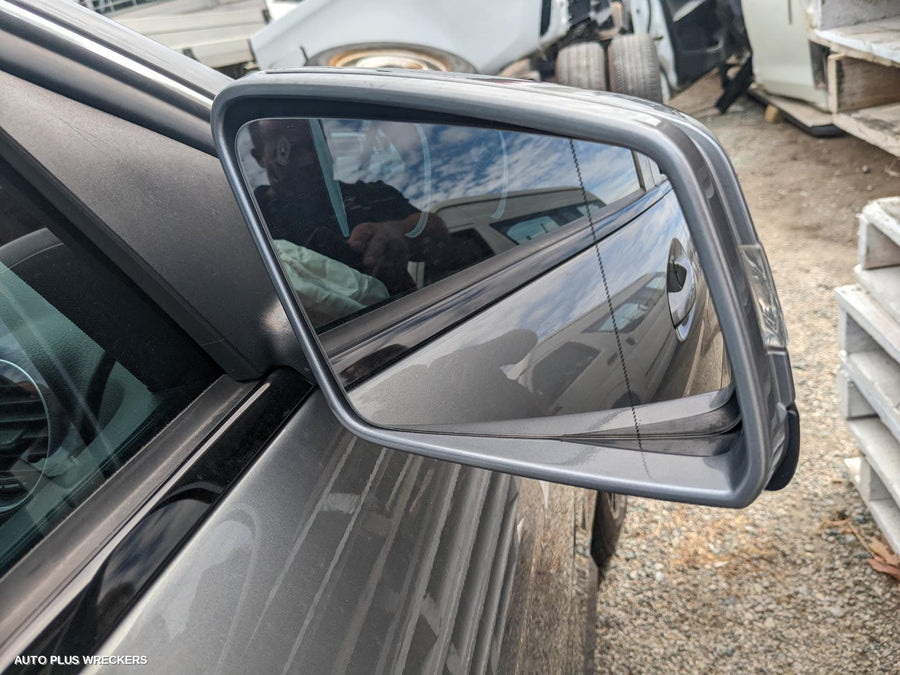 2013 Mercedes C Class Right Rear Door Sliding