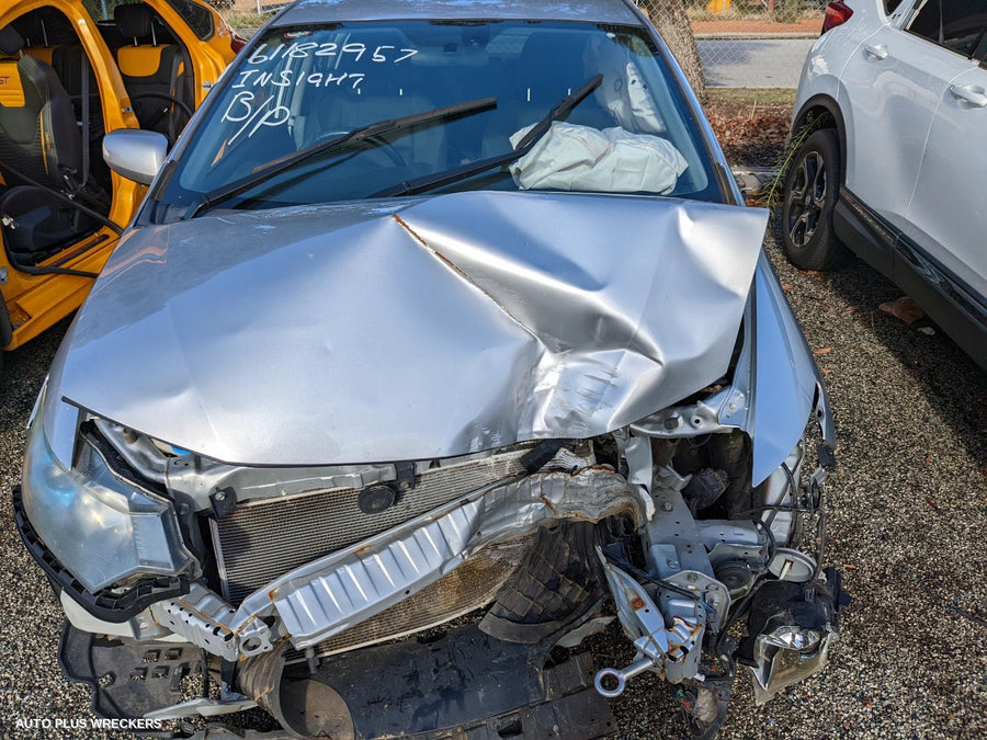 2012 Honda Insight Right Guard