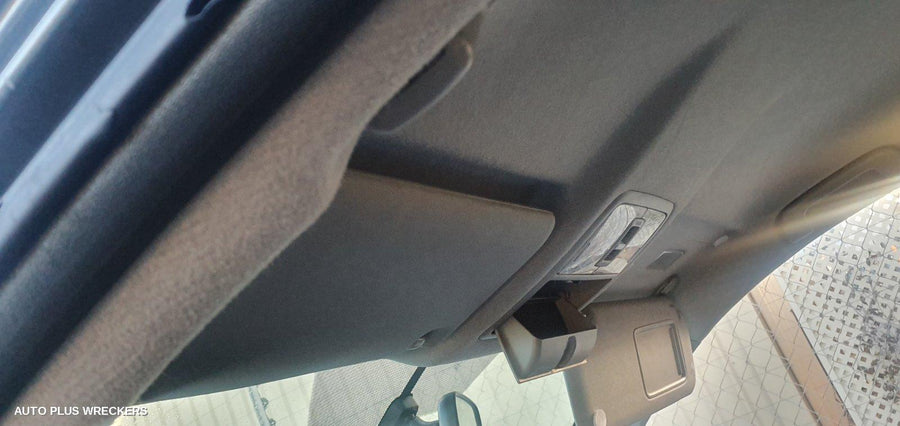 2006 TOYOTA RAV4 LEFT REAR DOOR WINDOW