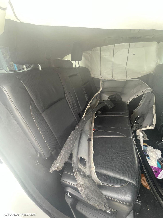 2015 Toyota Kluger Parcel Shelf