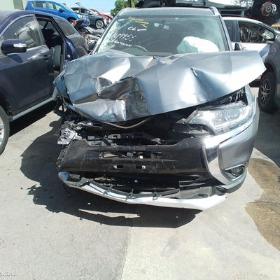 2017 Mitsubishi Outlander Caliper