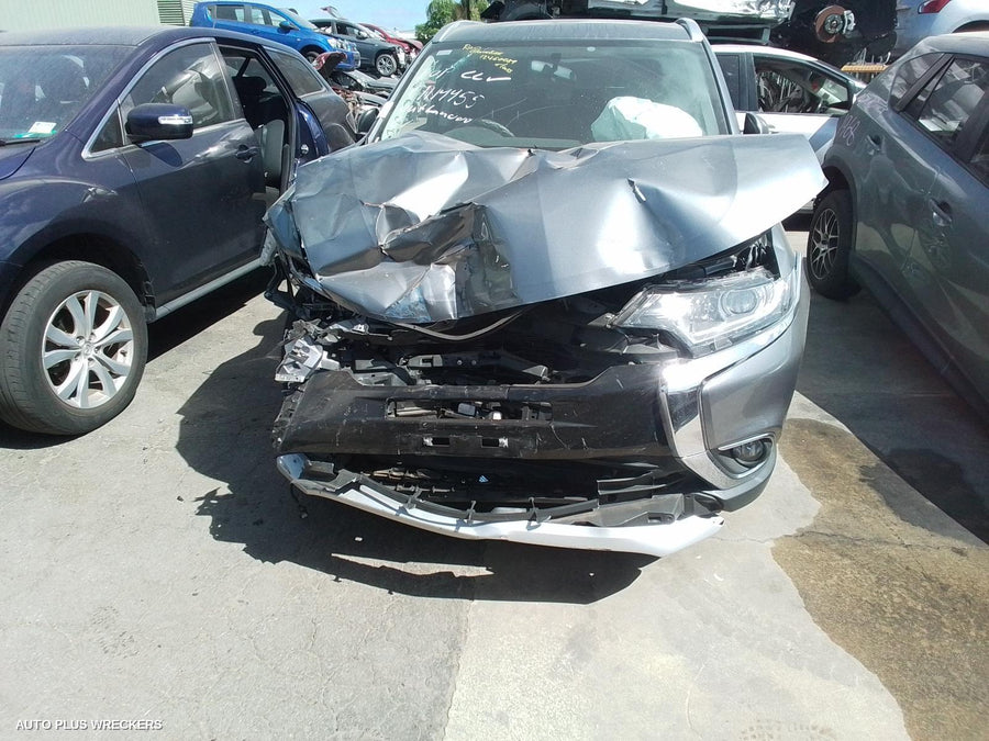 2017 Mitsubishi Outlander Left Front Door Window