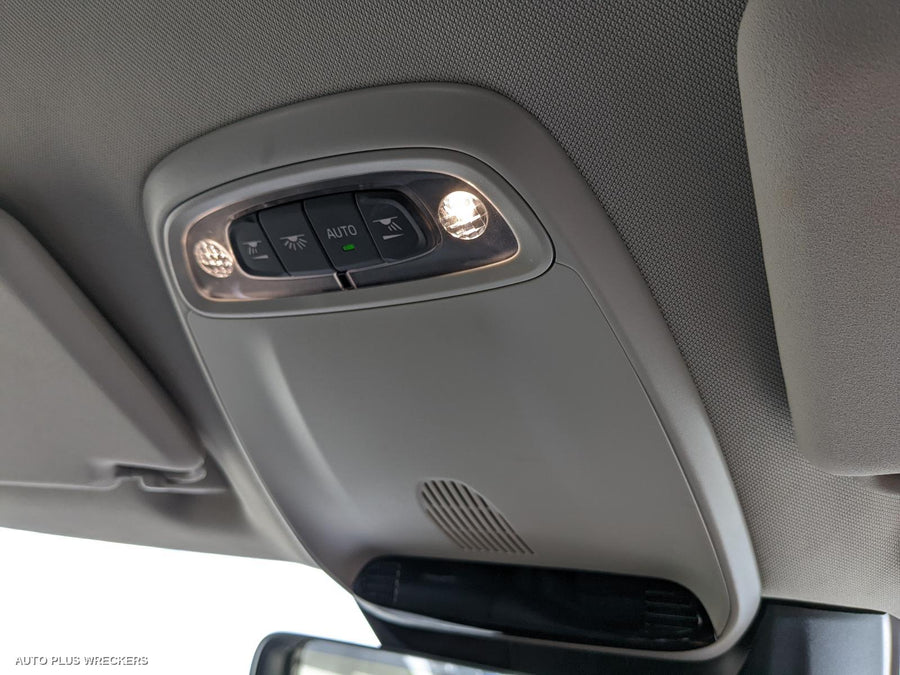 2018 Volvo S40 Right Headlamp