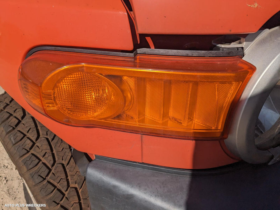 2013 Toyota Fj Cruiser Right Indicator Fog Side