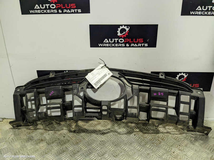 2010 Toyota Prius Grille