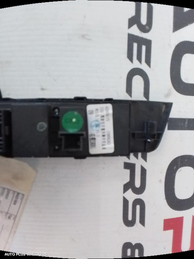 2017-2021 Ldv T60 Pwr Dr Wind Switch