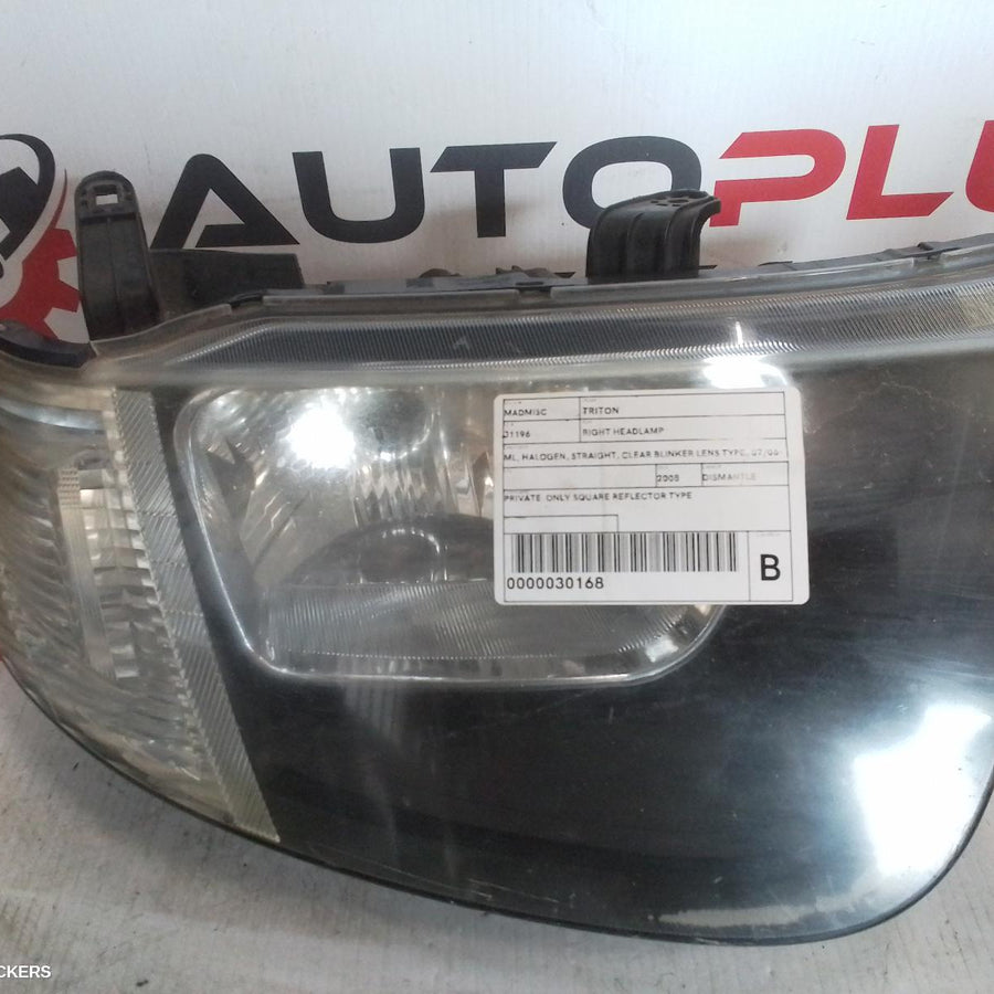 2008 Mitsubishi Triton Right Headlamp