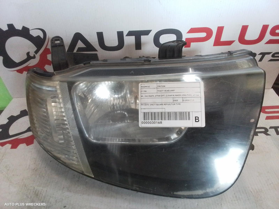 2008 Mitsubishi Triton Right Headlamp