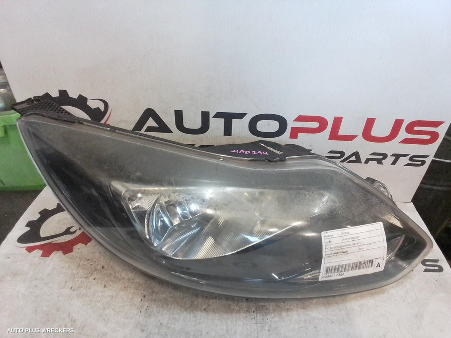 2014 Ford Focus Right Headlamp