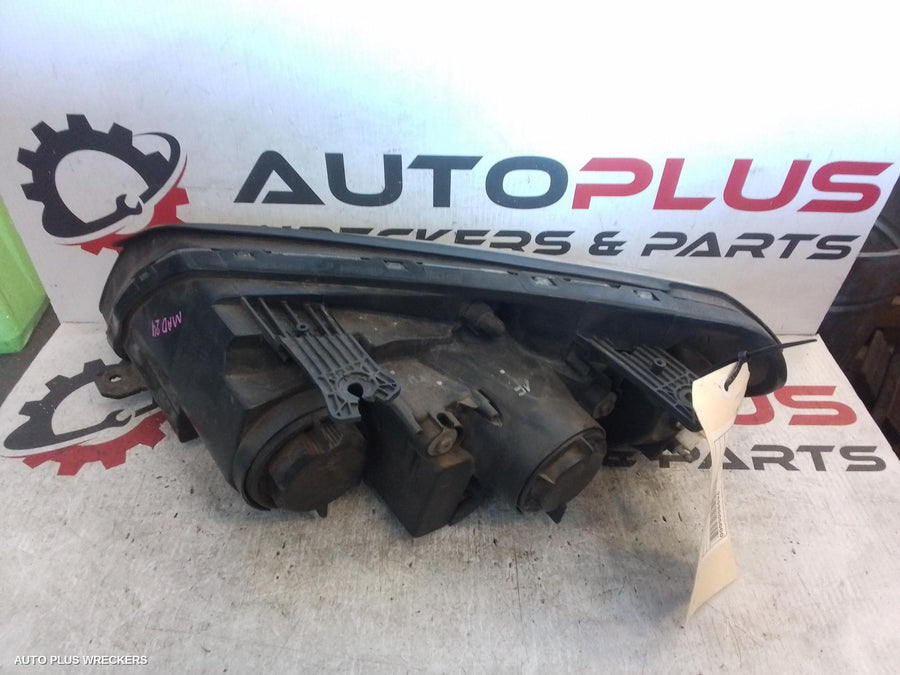 2006 Holden Captiva Right Headlamp