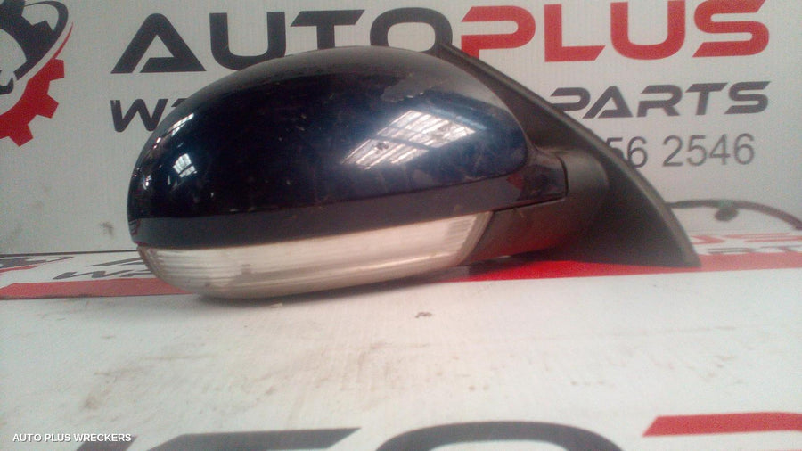 2007 Volkswagen Passat Right Door Mirror