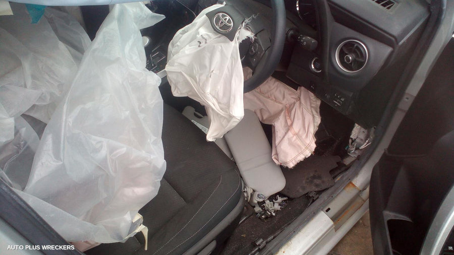 2019 Toyota Corolla Left Front Window Reg Motor