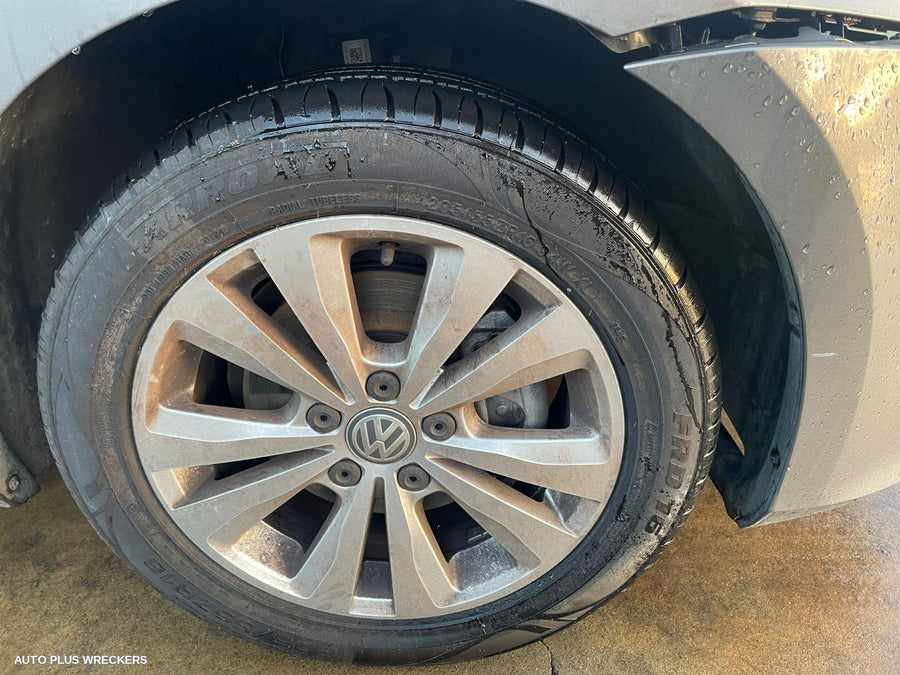 2016 Volkswagen Golf Rear Bumper