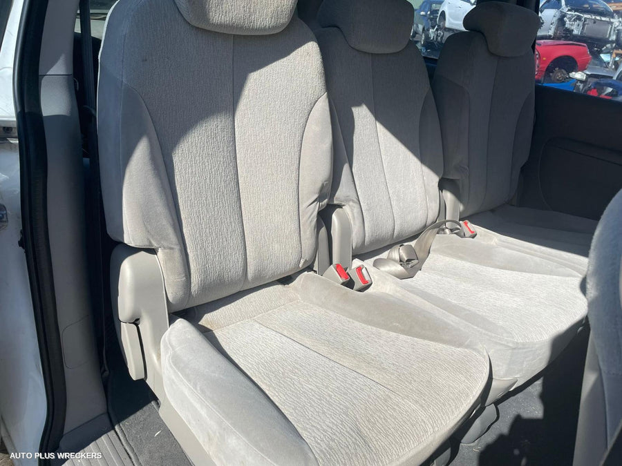 2010 Kia Carnival/grand Carnival Fan