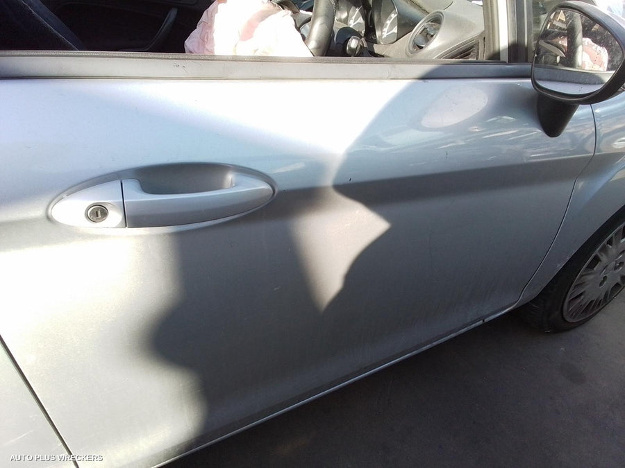 2014 Ford Fiesta Right Front Door Window