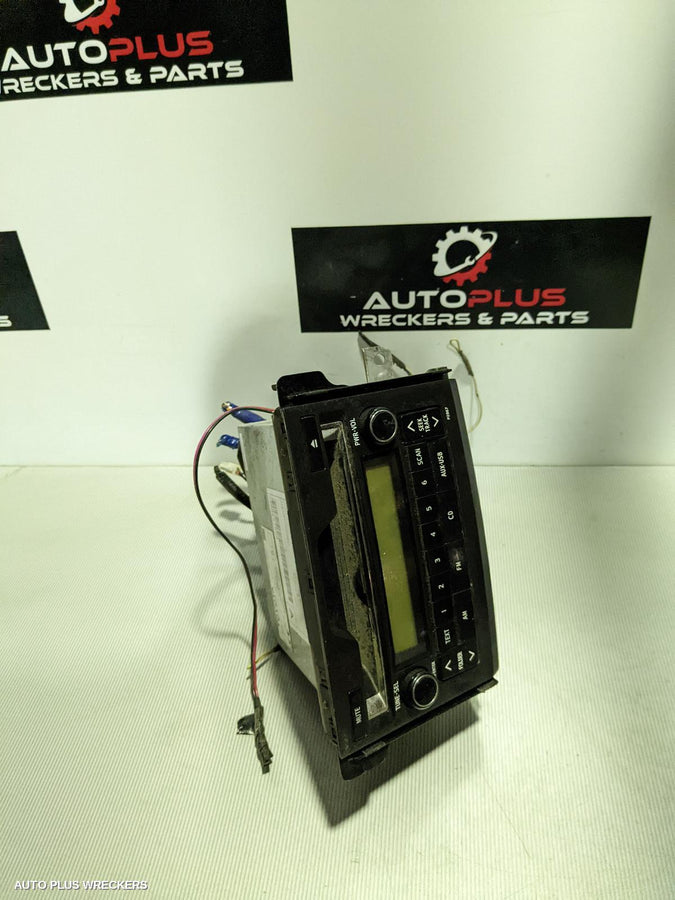 2010 Toyota Prado Radio Cd Dvd Sat Tv