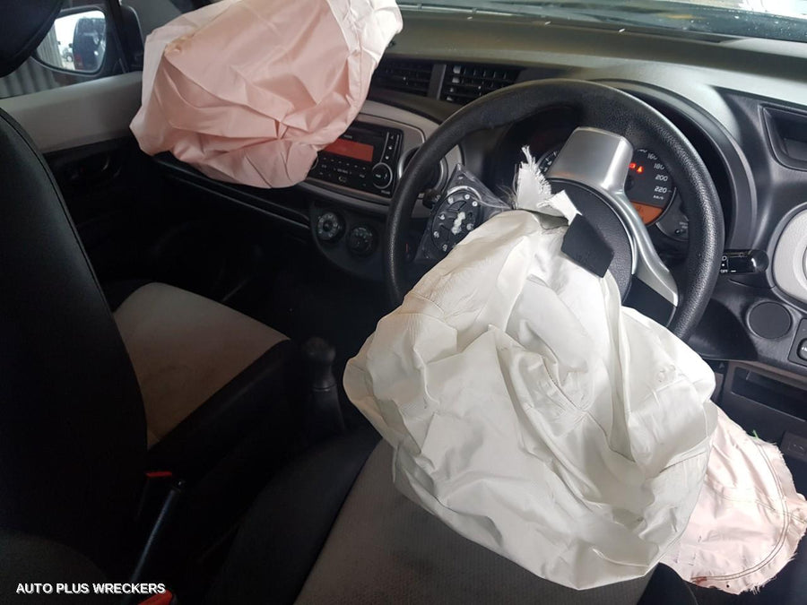 2012 Toyota Yaris Right Rear Wnd Reg Motor