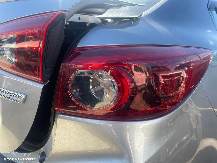 2015 Mazda 3 Left Front Window Reg Motor