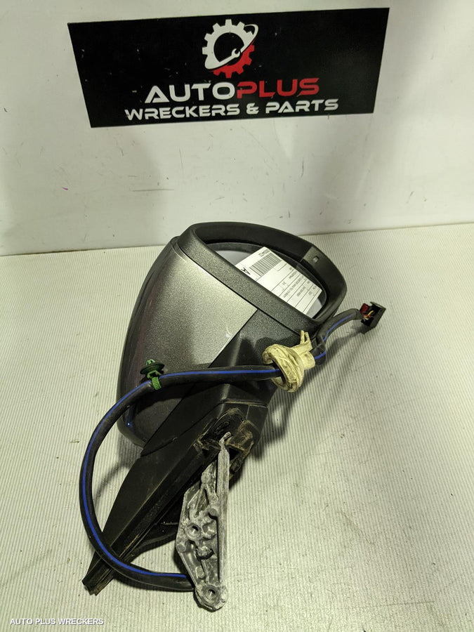 2013-2017 Volkswagen Golf Right Door Mirror
