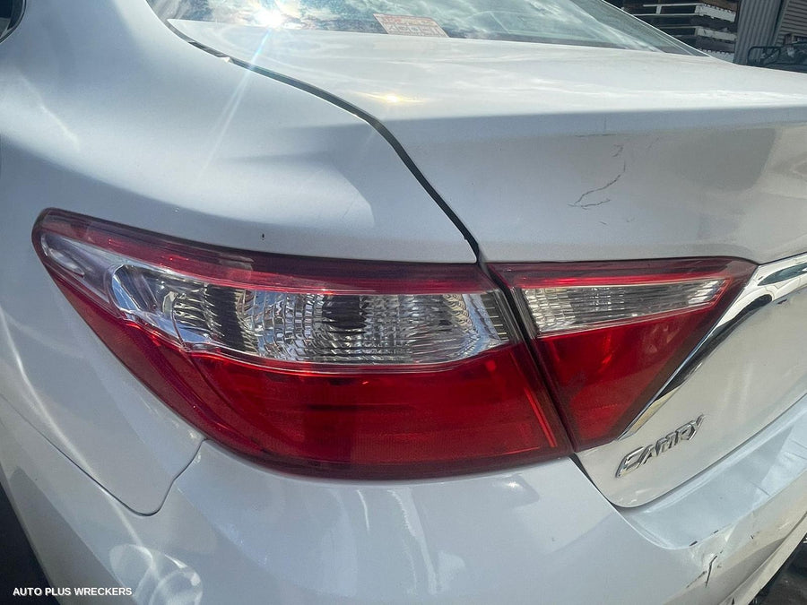 2016 Toyota Camry Rear Garnish
