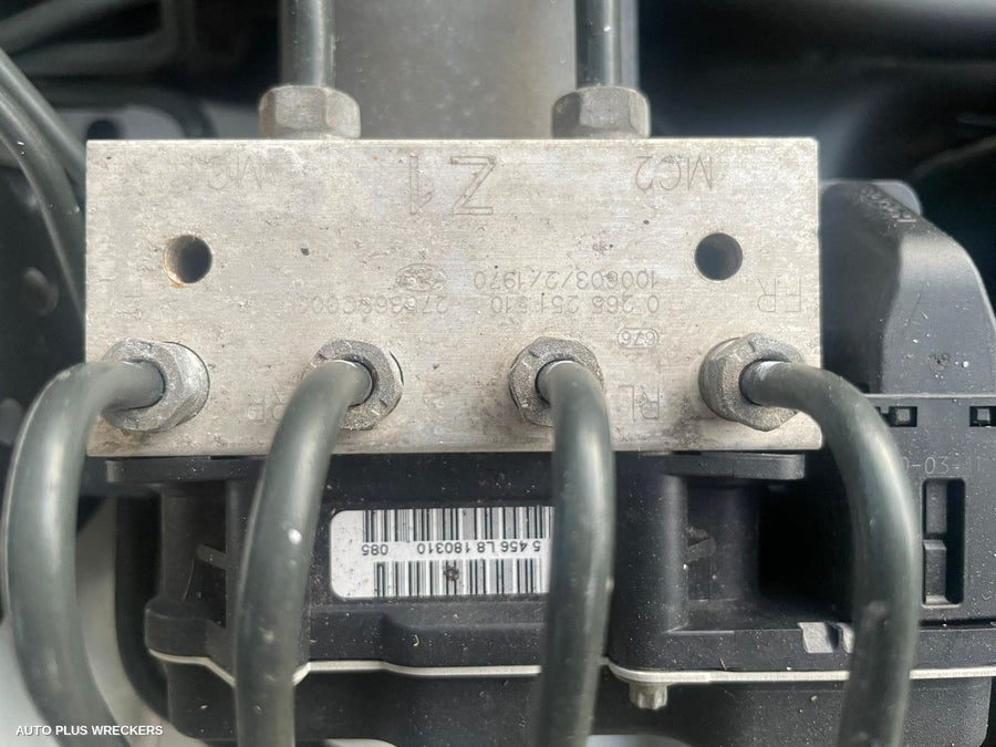 2010 Subaru Forester Left Front Door