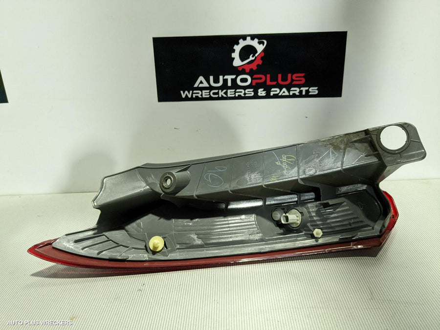 2013 Honda Crv Right Taillight