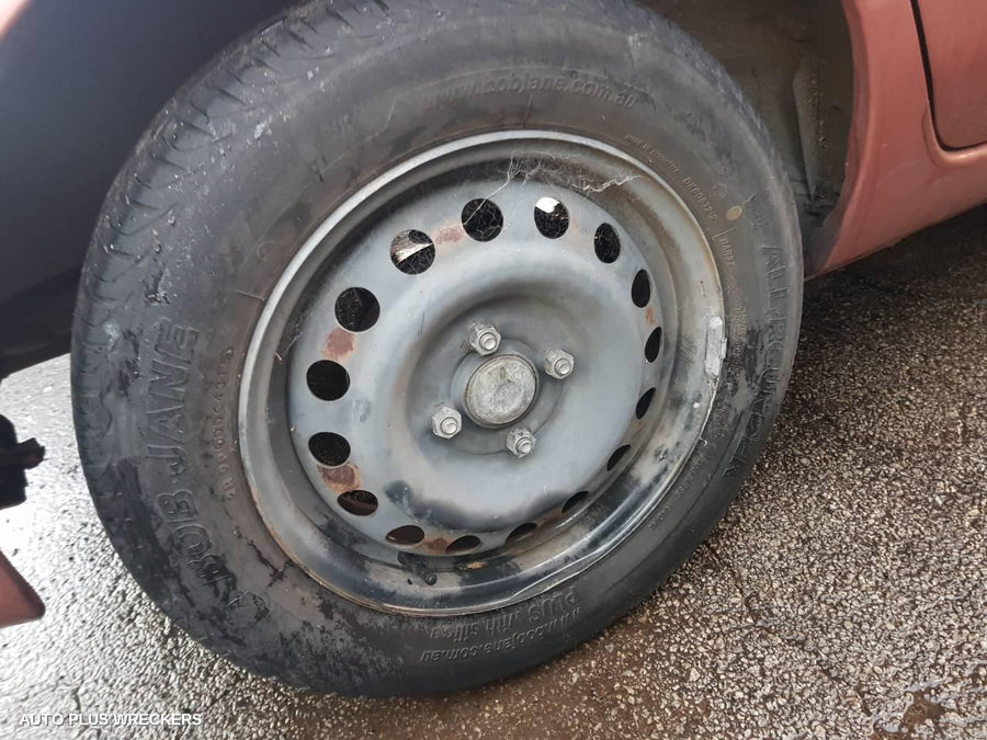 2009 NISSAN MICRA ANTENNA