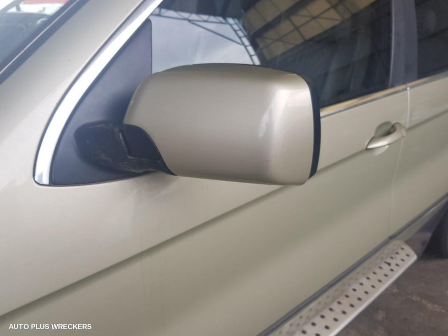 2002 Bmw X5 Left Guard