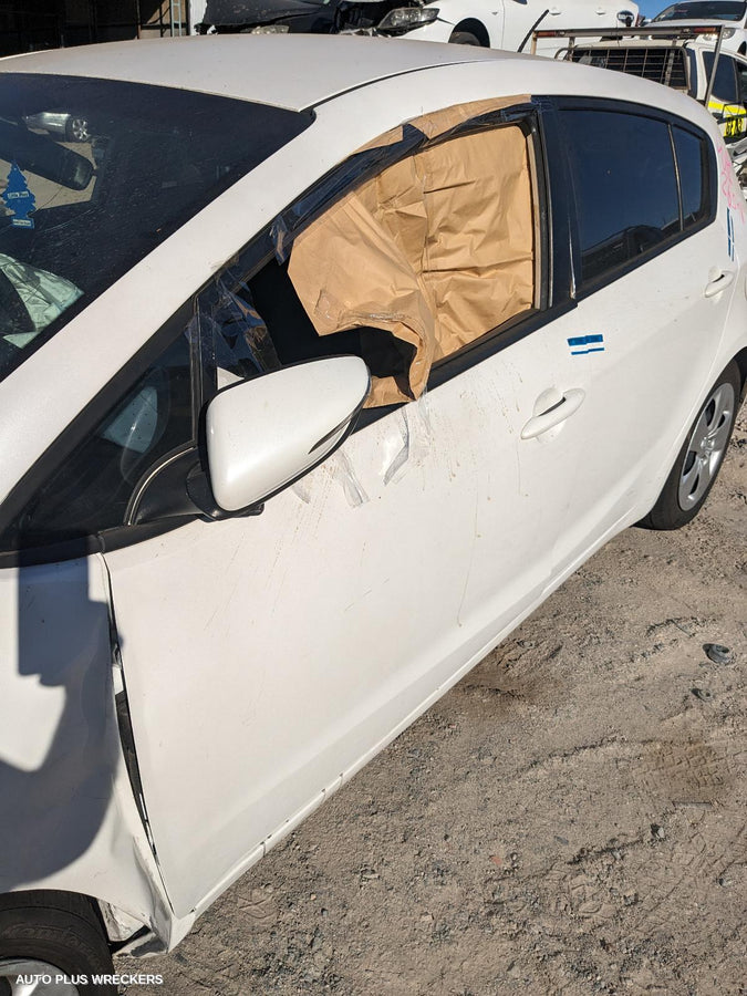 2013-2018 Kia Cerato Right Guard