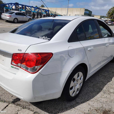 2011-2017 Holden Cruze Left Guard Liner