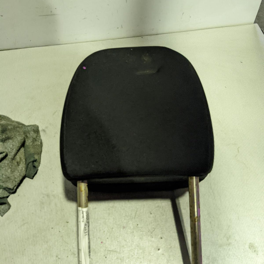 2018-2023 Mazda Cx8 Headrest