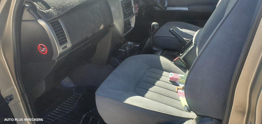 2005 Nissan Patrol Bonnet Scoop