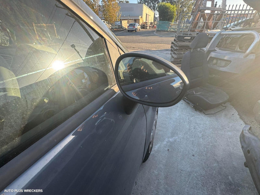 2015 Fiat 500 F Bar Reinforc Brack