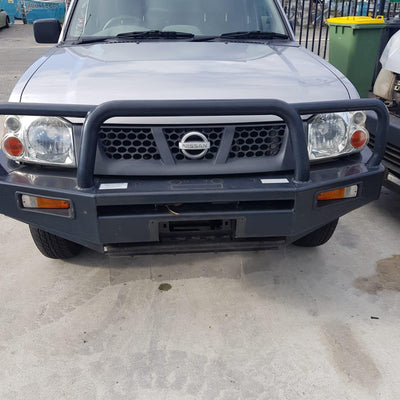 2005 Nissan Navara Right Door Mirror
