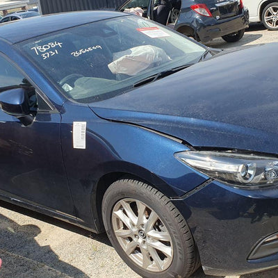 2017 Mazda 3 Right Front Door Window