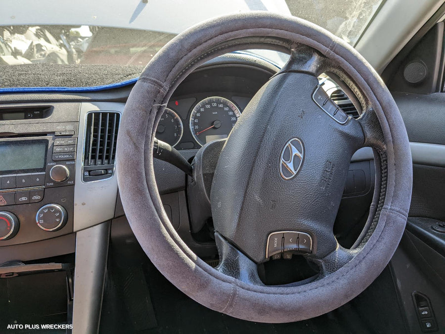 2009 Hyundai Sonata Bonnet