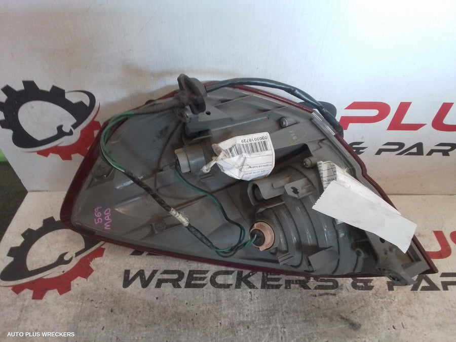 2007 Subaru Outback Right Taillight