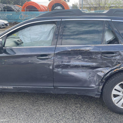 2015 Subaru Outback Left Front Door